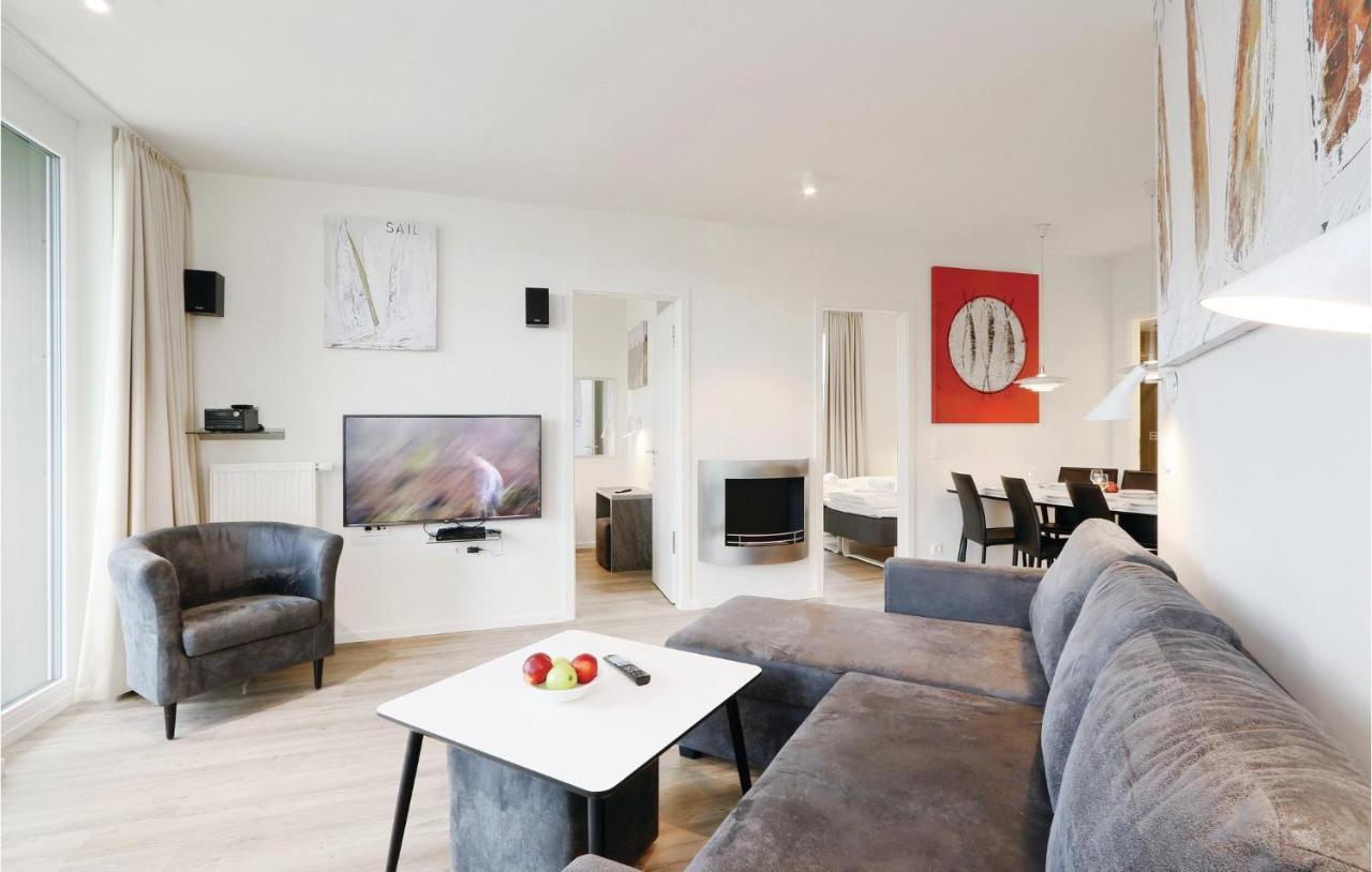 Cozy Apartment In Luebeck Travemuende With Sauna Bagian luar foto